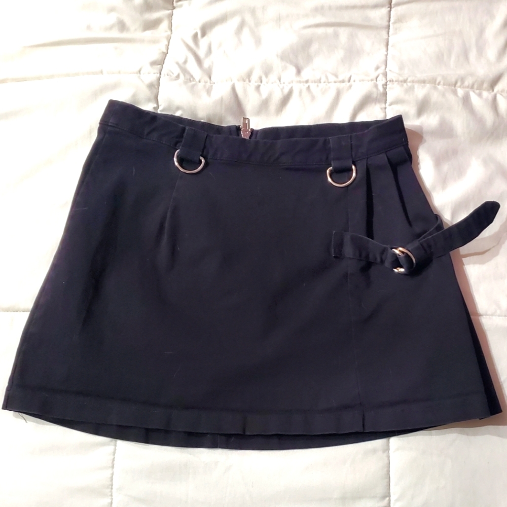 Dollskill black mini skirt